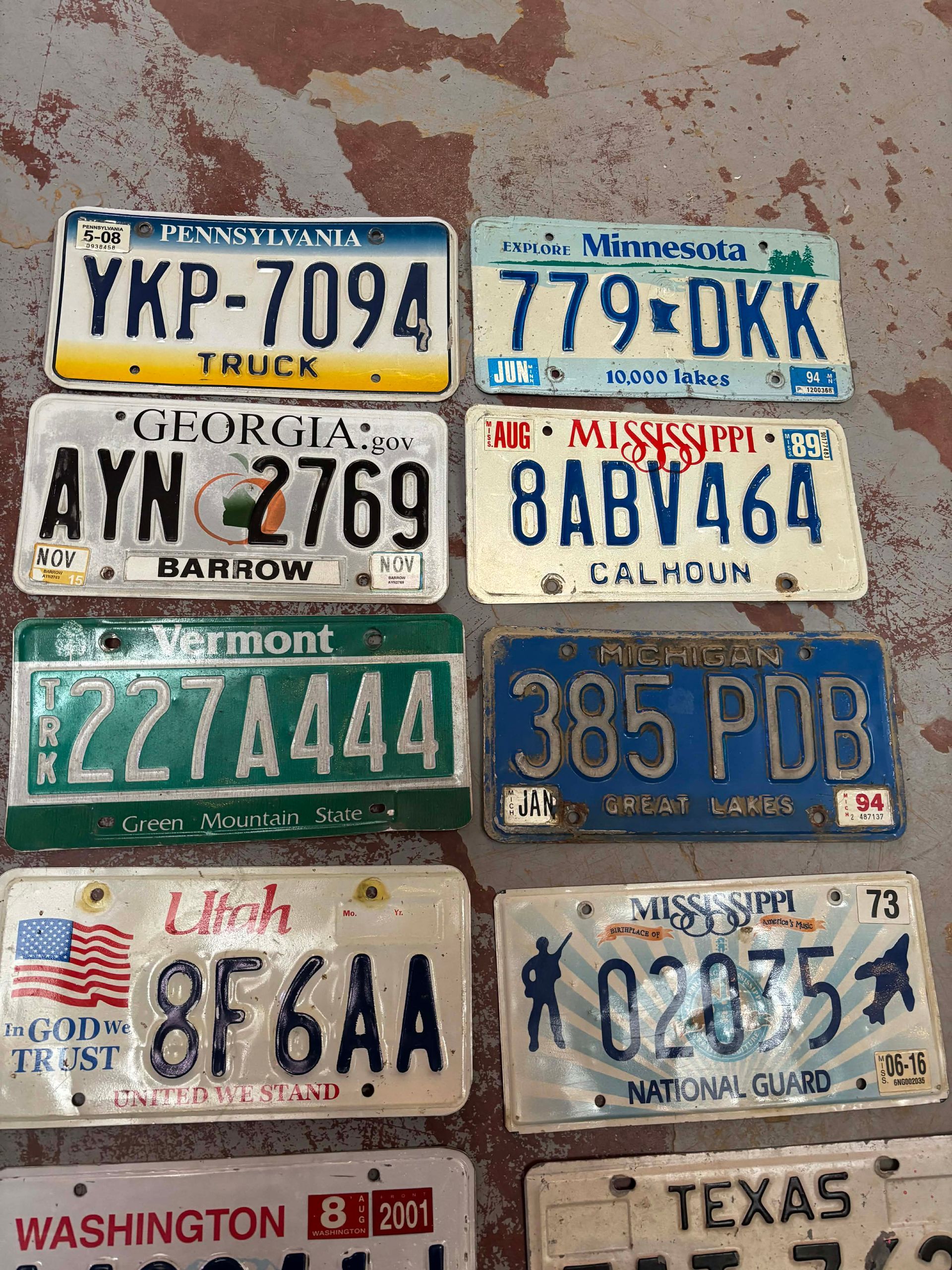 Lot de plaques d’immatriculation américaines authentiques - 10 plaques
