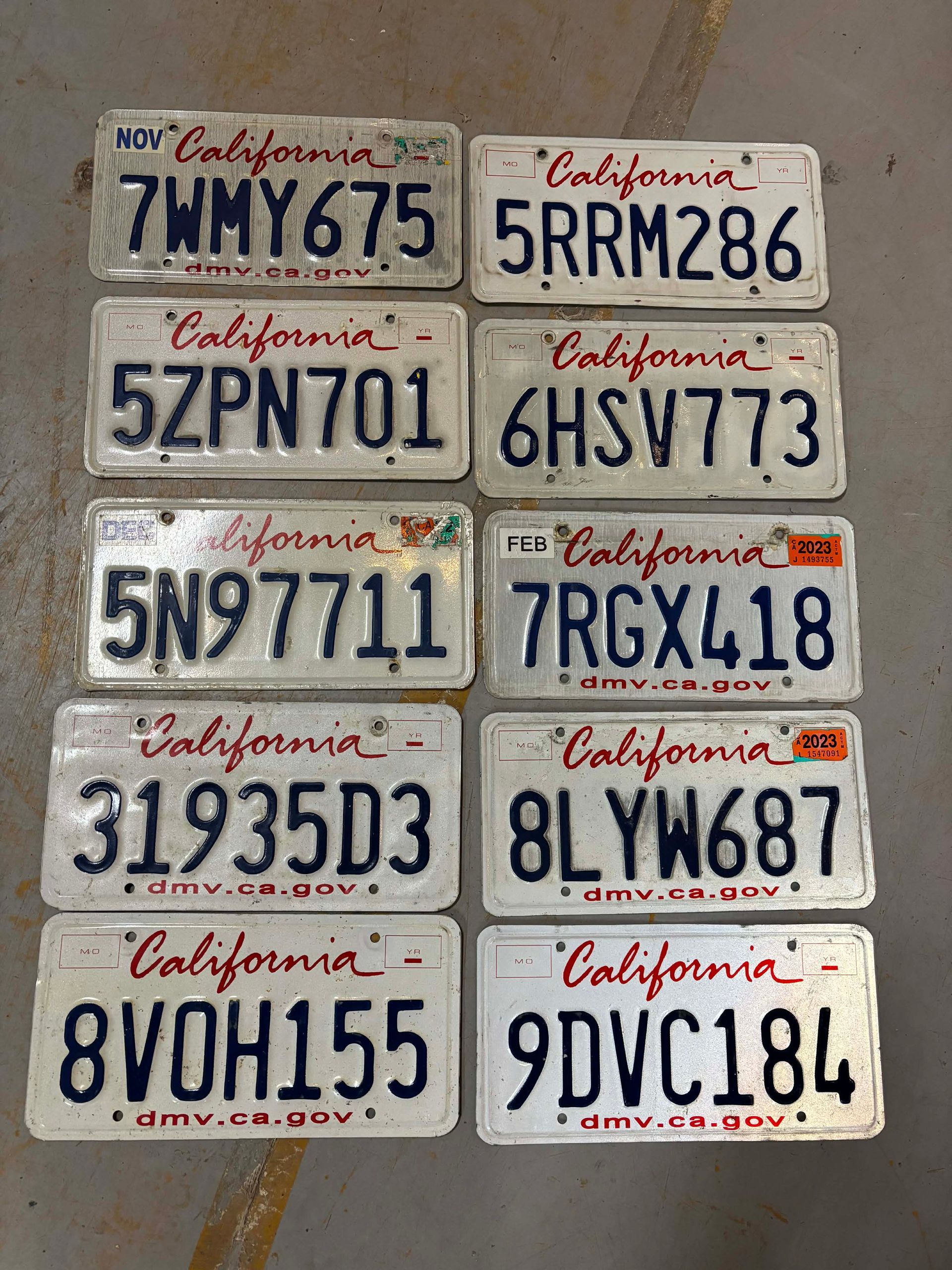 Lot de plaques d’immatriculation Californie – USA