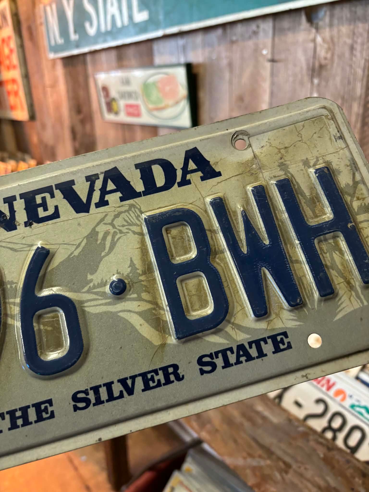 Plaque d’immatriculation US authentique – Nevada “896 BWH”