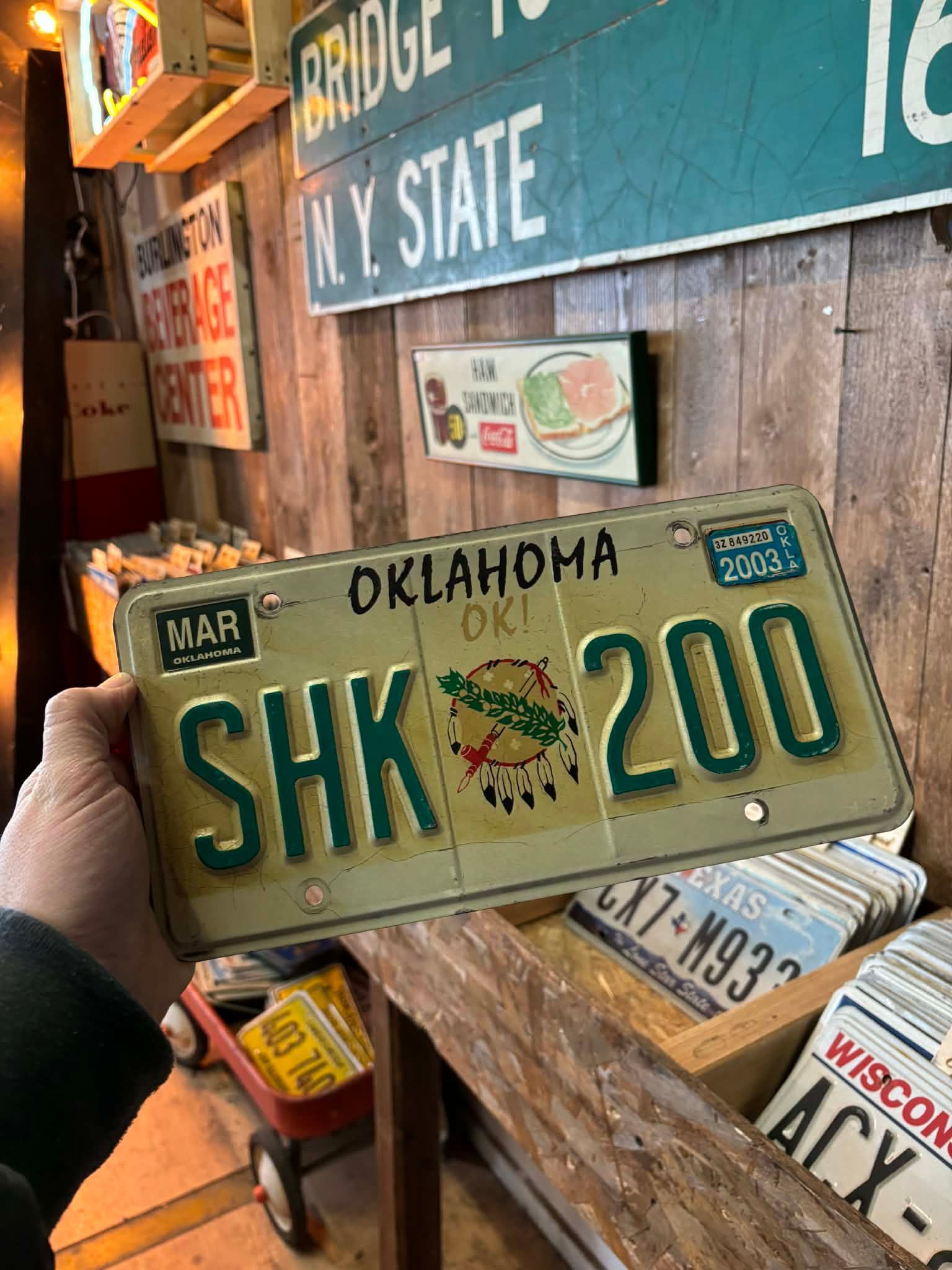 Plaque d’immatriculation US authentique – Oklahoma “SHK 200”