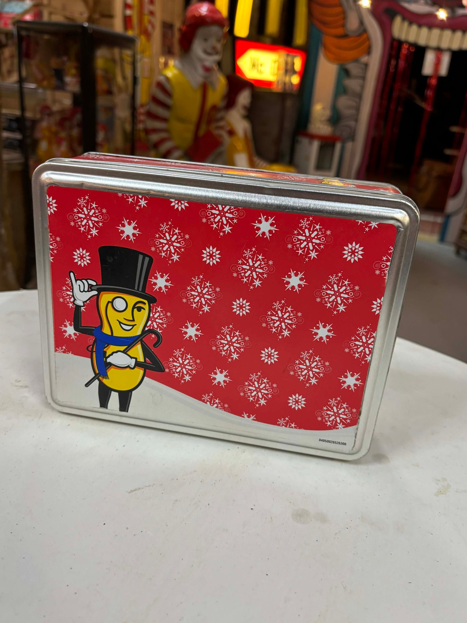 Boîte métallique Planters – Mr Peanut (édition hiver / Noël)