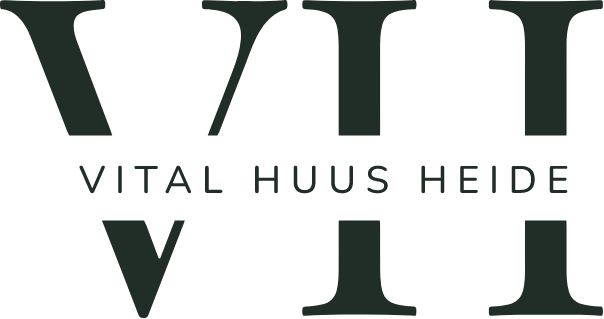 Auf weissem Hintergrund ist ein Logo vom Vital Huus Heide abgebildet.