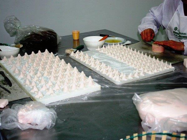 Realizzazione di creazioni di pasticceria