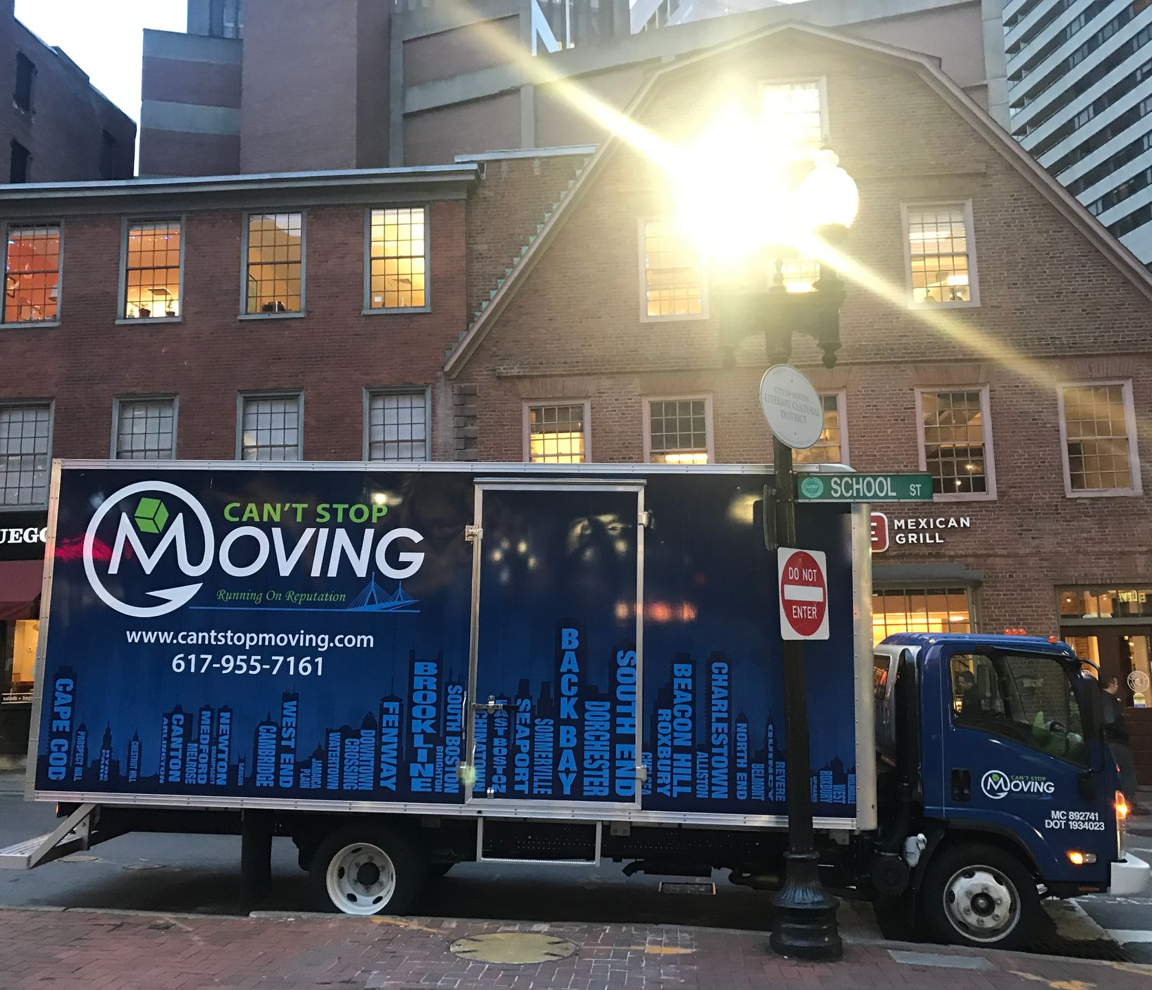 Moving truck, 