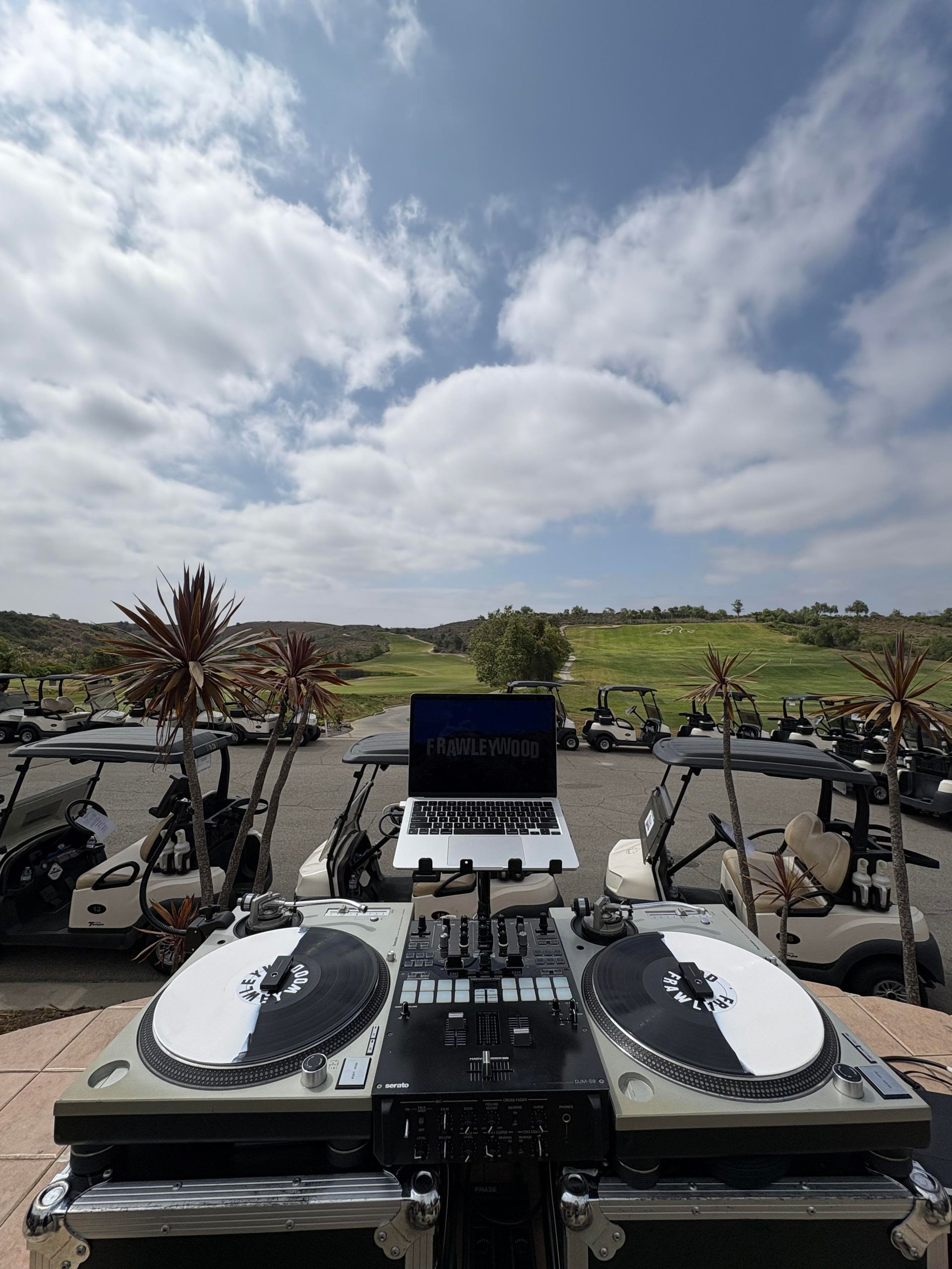 Los Angeles DJ

