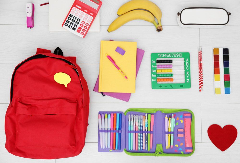 astucci per la scuola