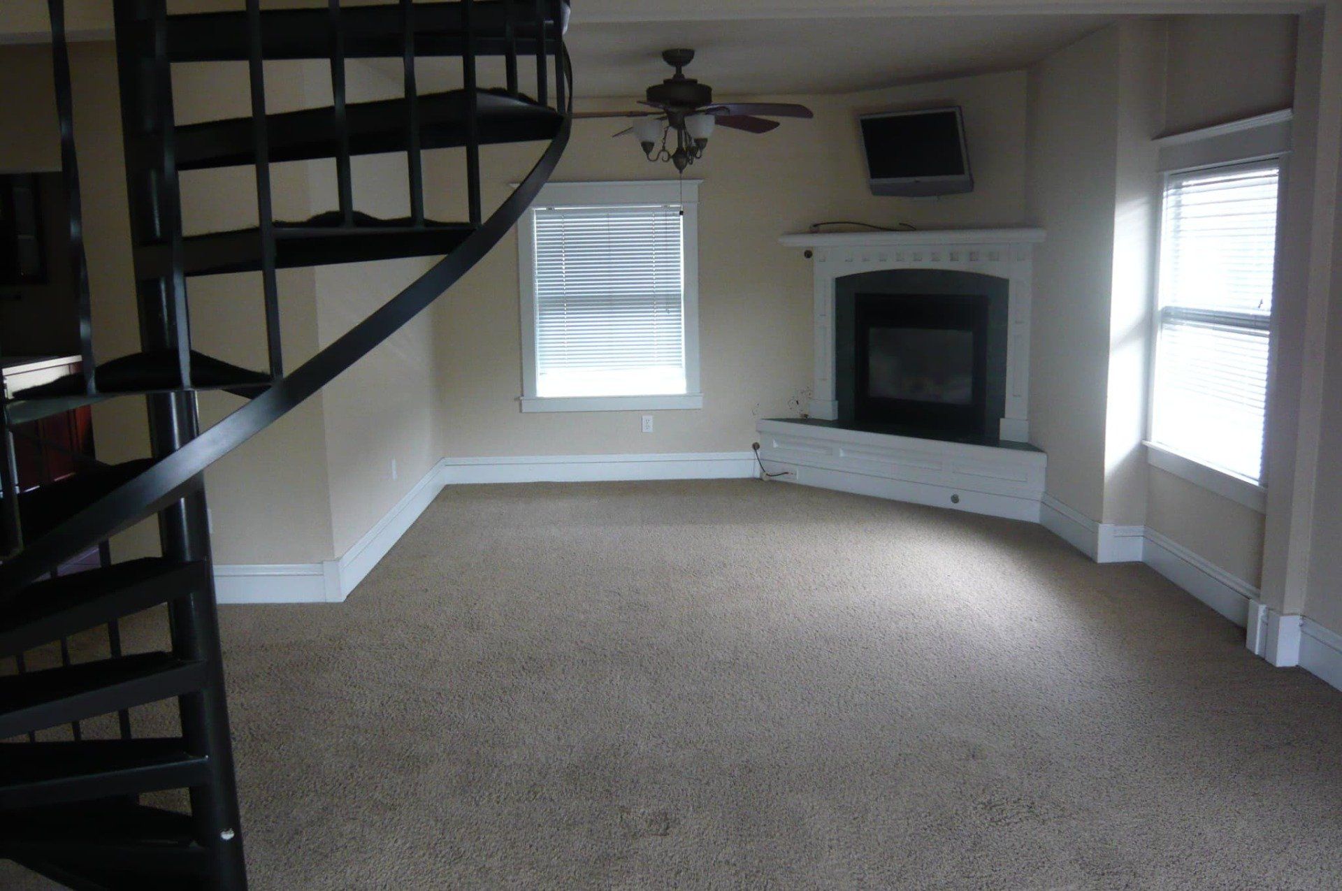 808 S. Lincoln Place Upper 011