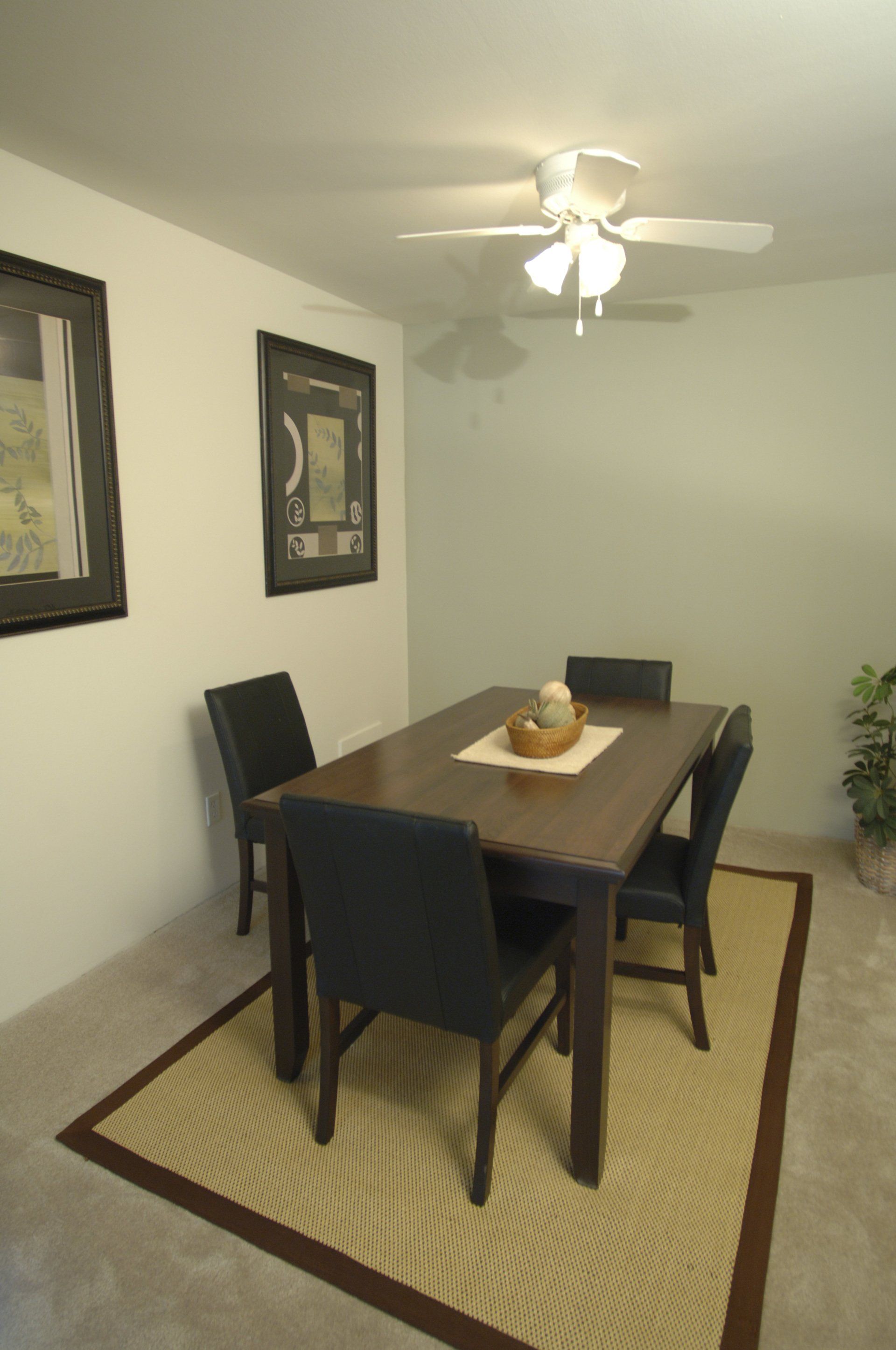 Walnut Hills Kentwood, MI Apartments for Rent Grand Rapids Area Apply Online