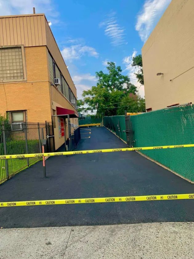 Superb-Asphalt-Paving-Service