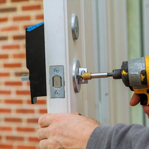 uPVC locks, handles & letterboxes