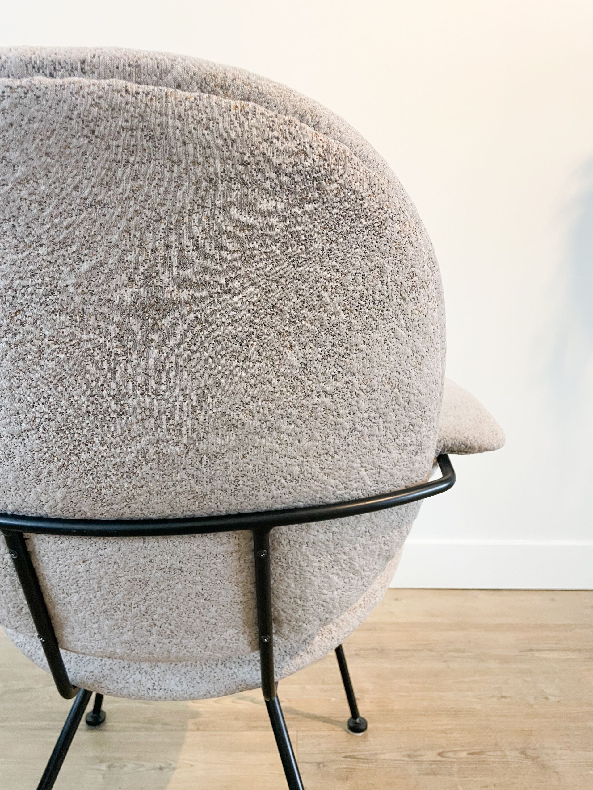 Kembo Easy Chair 3O2 – Gispen – herstoffeerd met Kvadrat