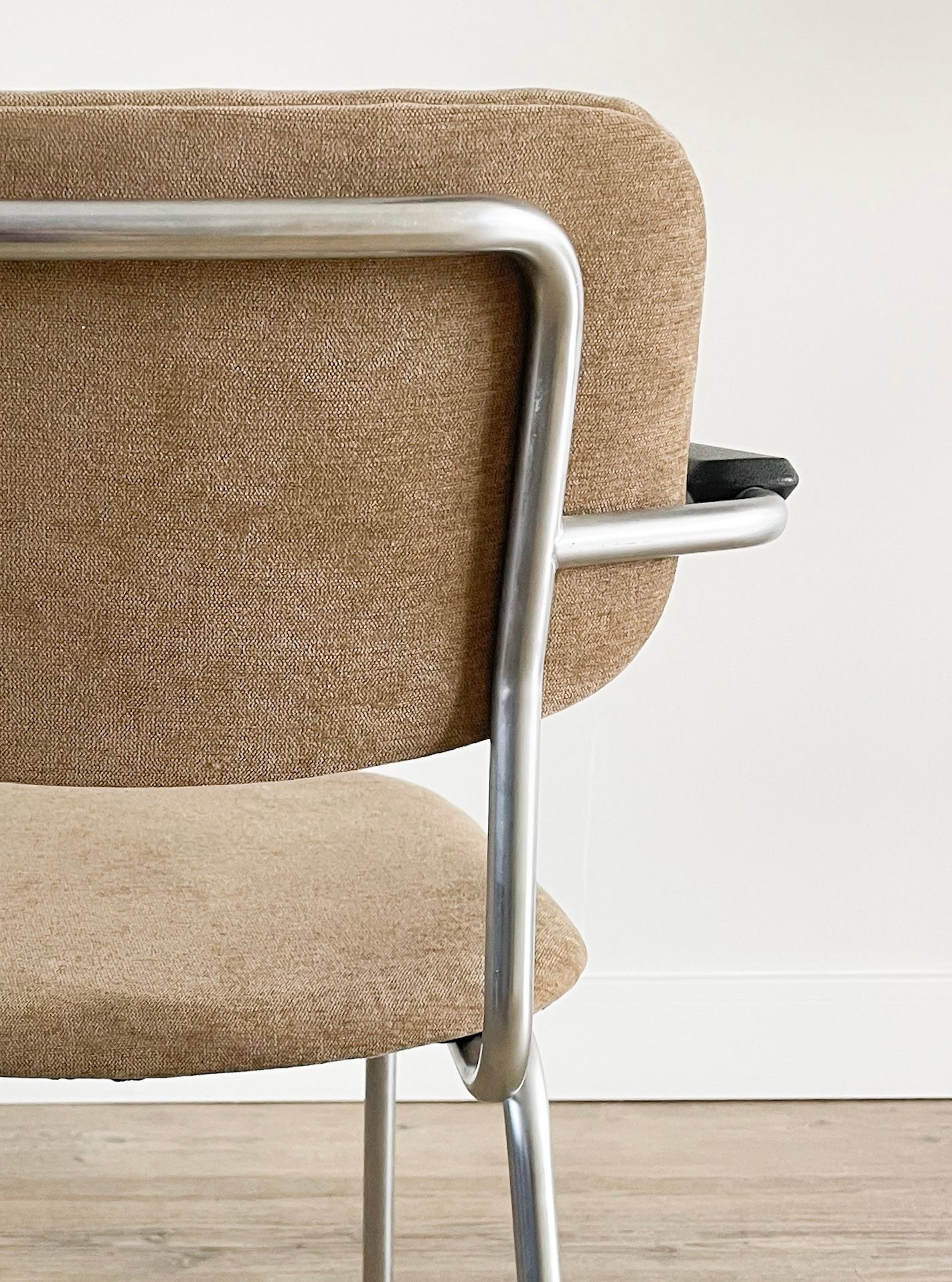 Gispen buisframe stoel - opnieuw gestoffeerd