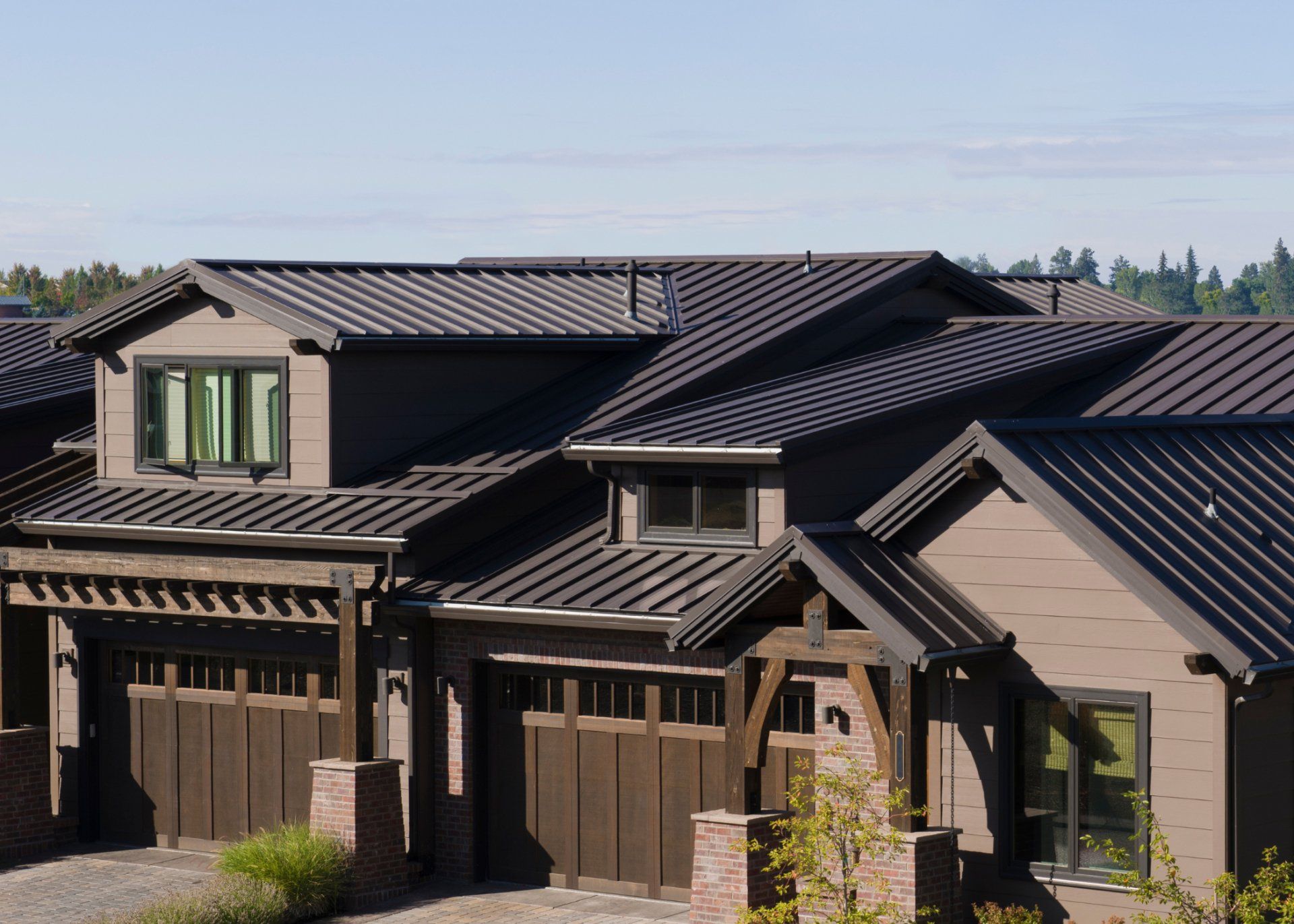 5 Signs You Need A New Metal Roof