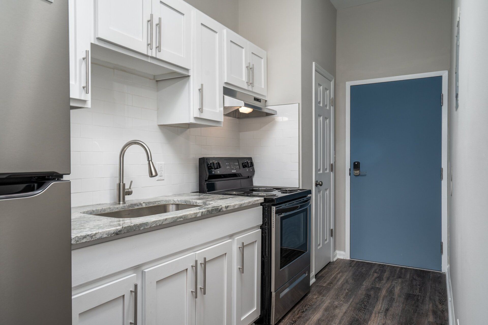 Historic Colonial Square Property Image