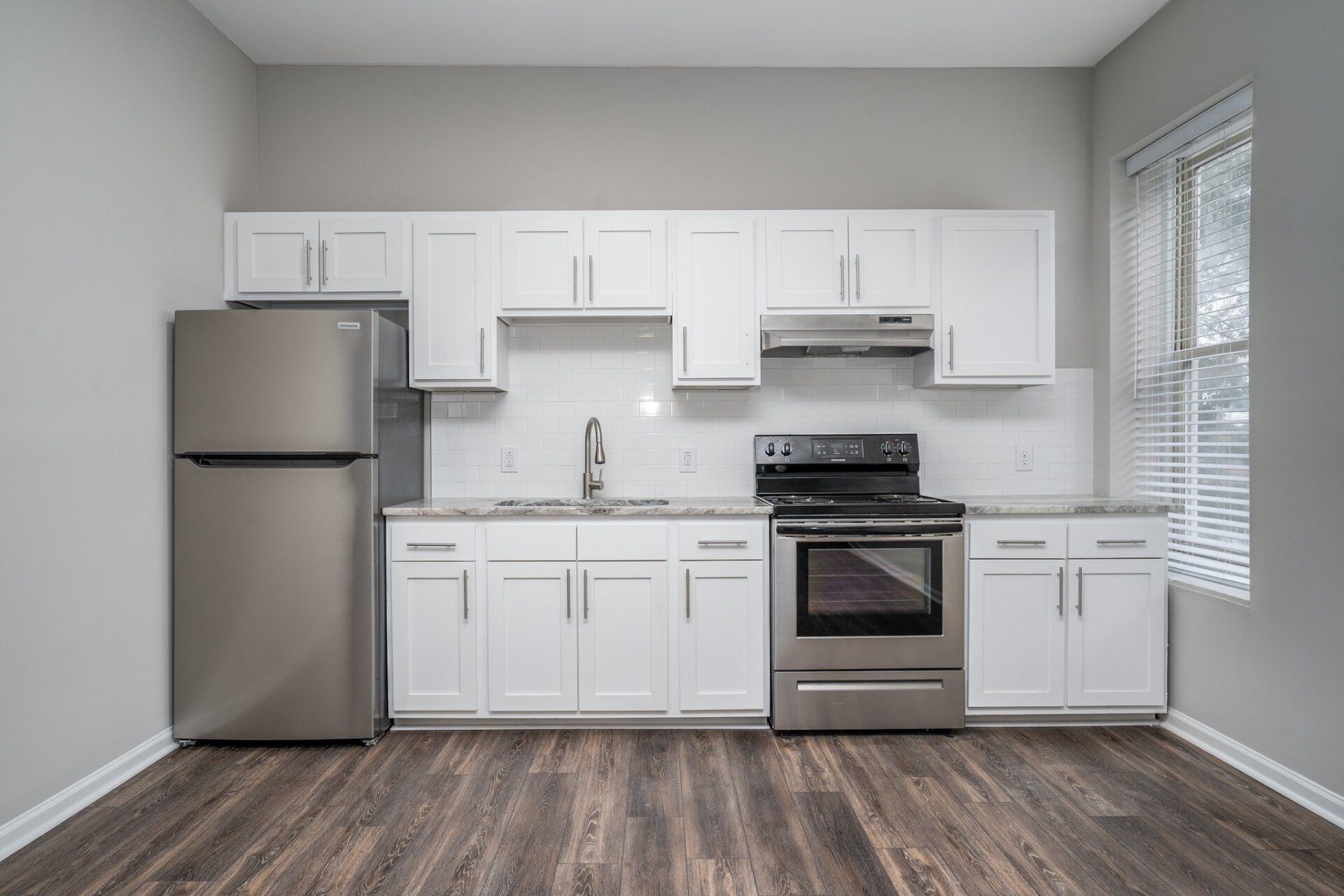 Historic Colonial Square Property Image