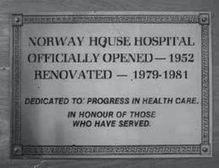 A black and white photo of a plaque for the norway house hospital.