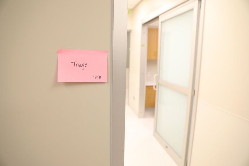 A hallway with a sign that says truck on it