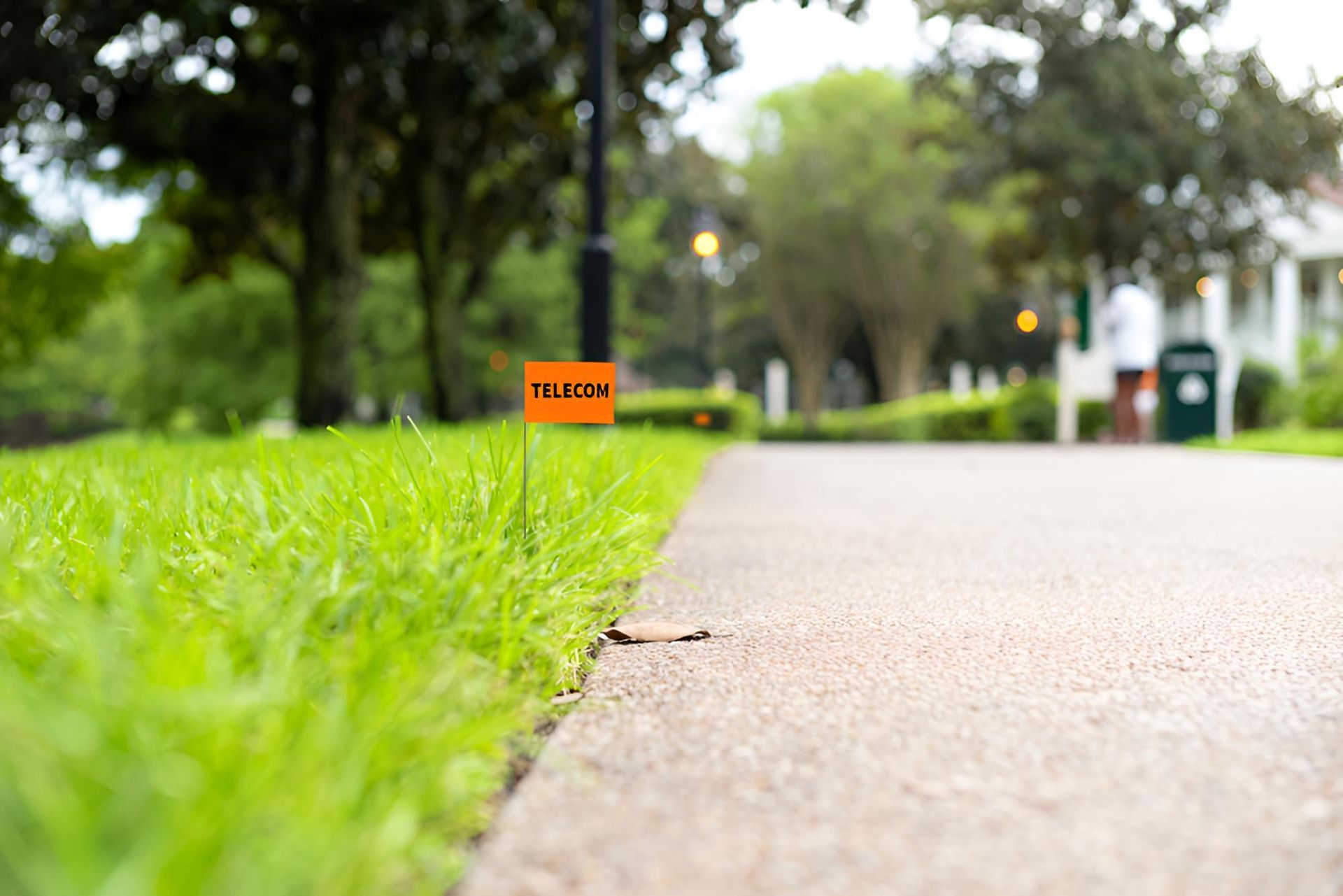 There is a Sign on the Side of the Road That Says — Porta-Vac in Cannonvale, QLD