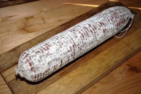 tagliere con insaccato sardo