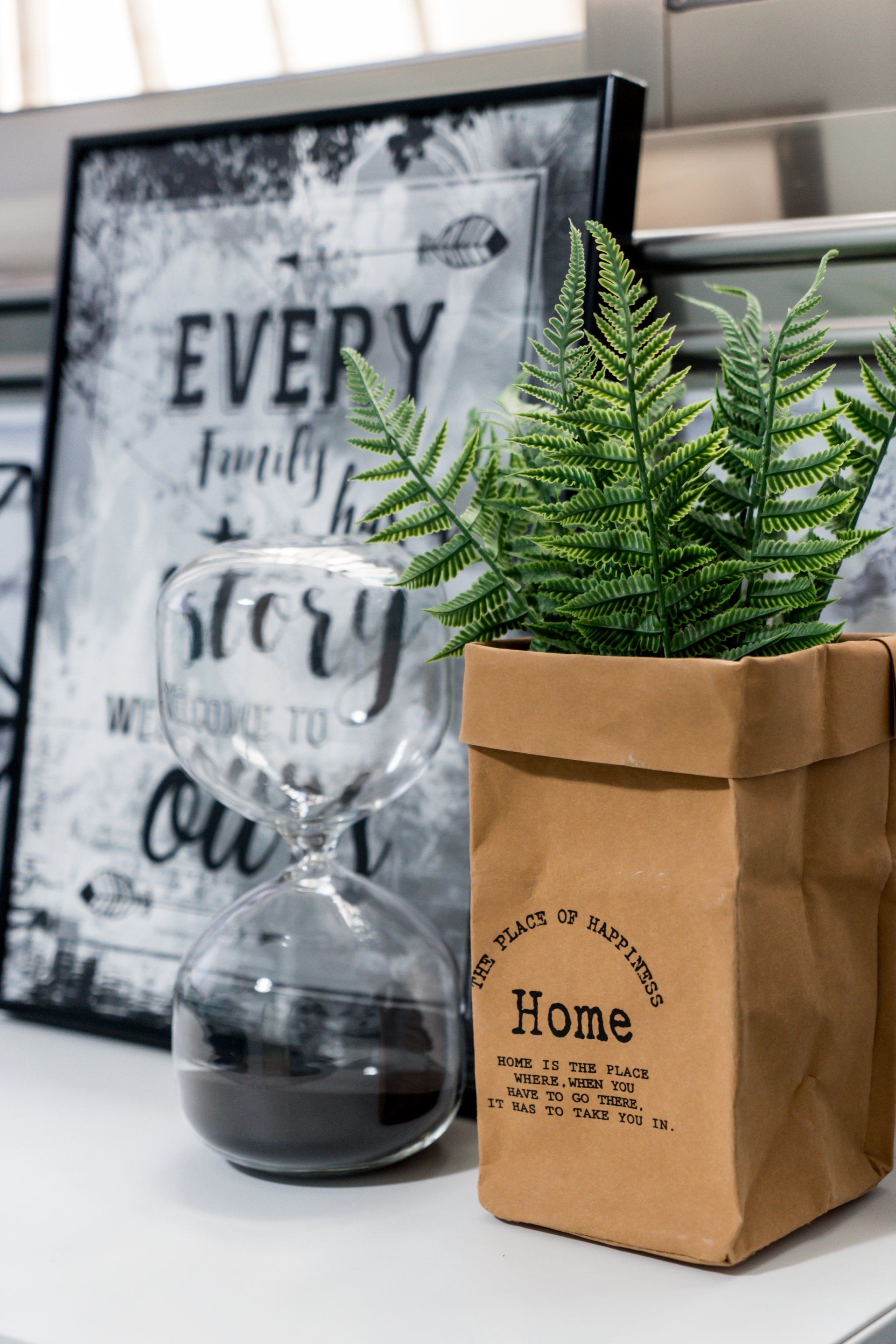 תמונה ועציץ