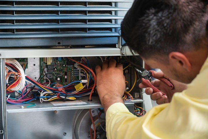 Sun City Heating and Cooling Inc  Services