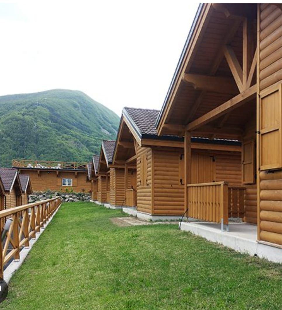 Rifugio dell'Aquila, evento yoga con escusione a Luglio 2026