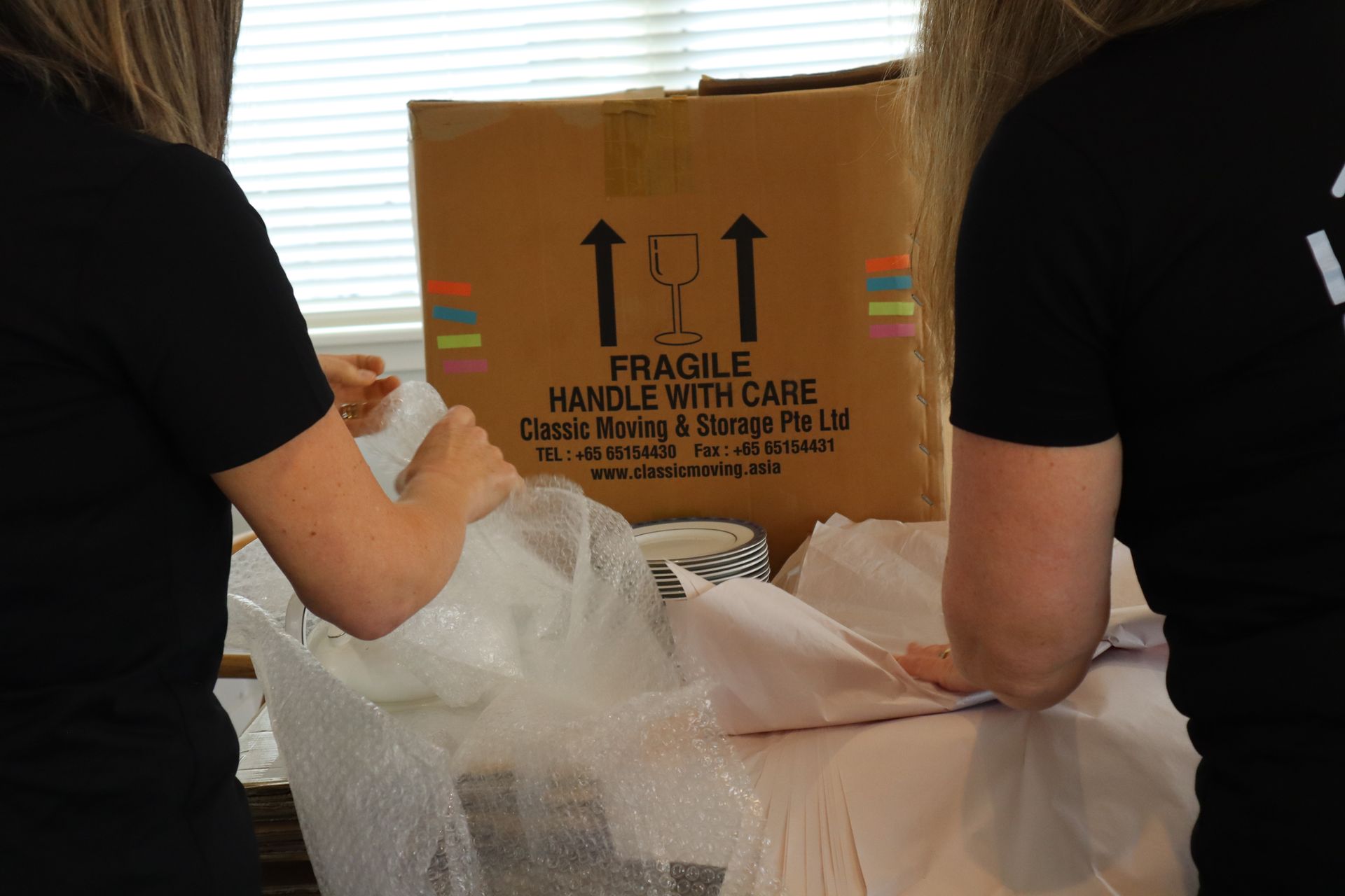 Melissa and Rachel packing