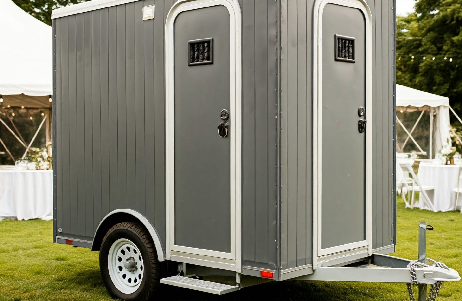 Quality and affordable restroom trailer rental at a wedding in Central Oregon