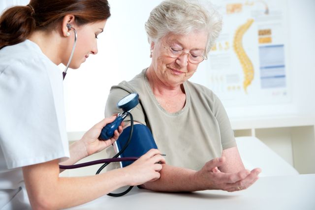 Blood pressure test - NHS