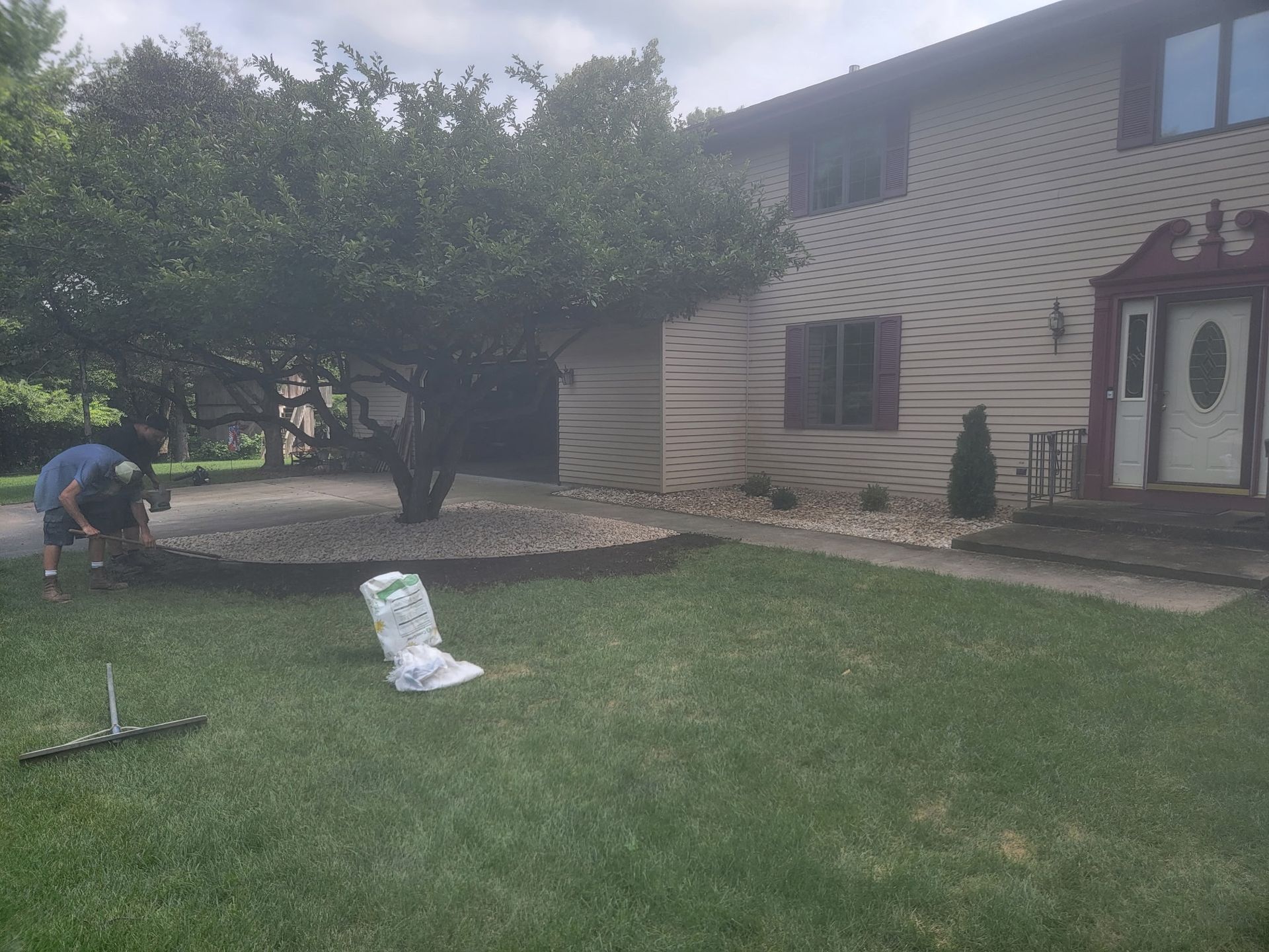 Newly installed rock beds in Janesville, WI by Rote’s Landscaping & Waterproofing