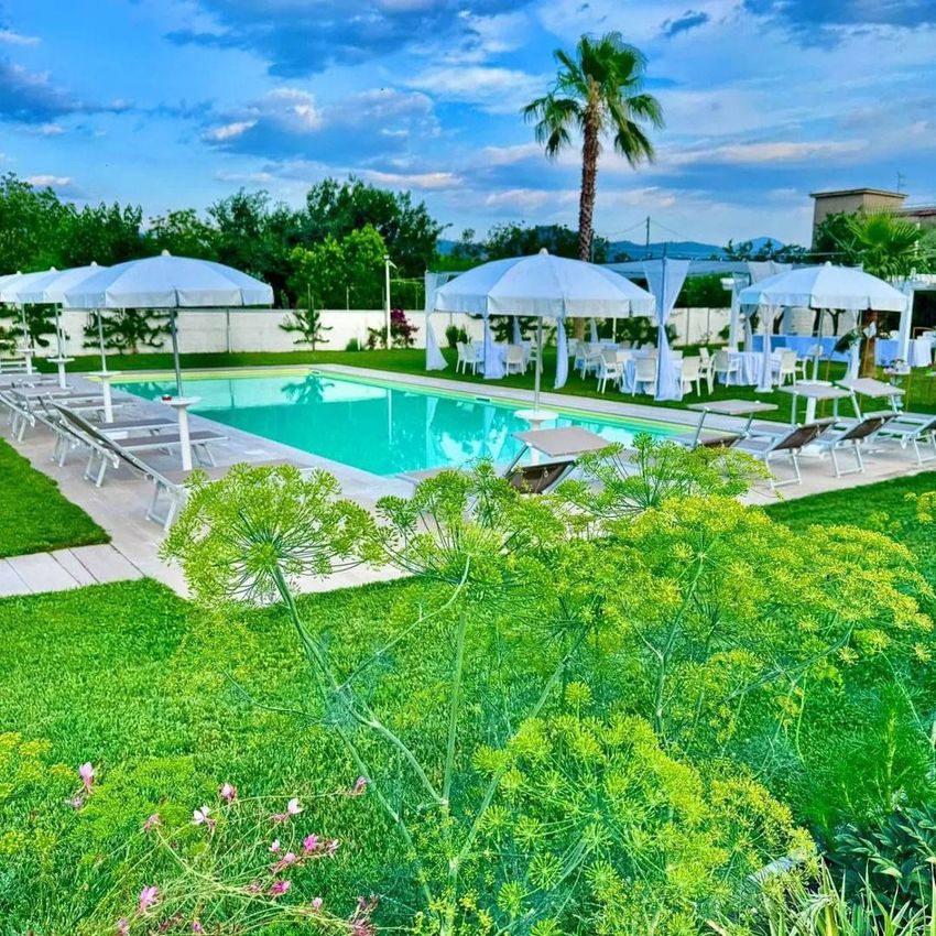 Location per eventi con piscina a Cicciano