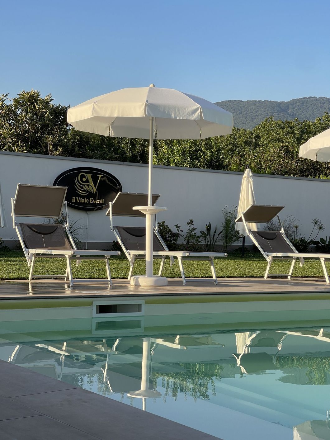 Location per eventi con piscina