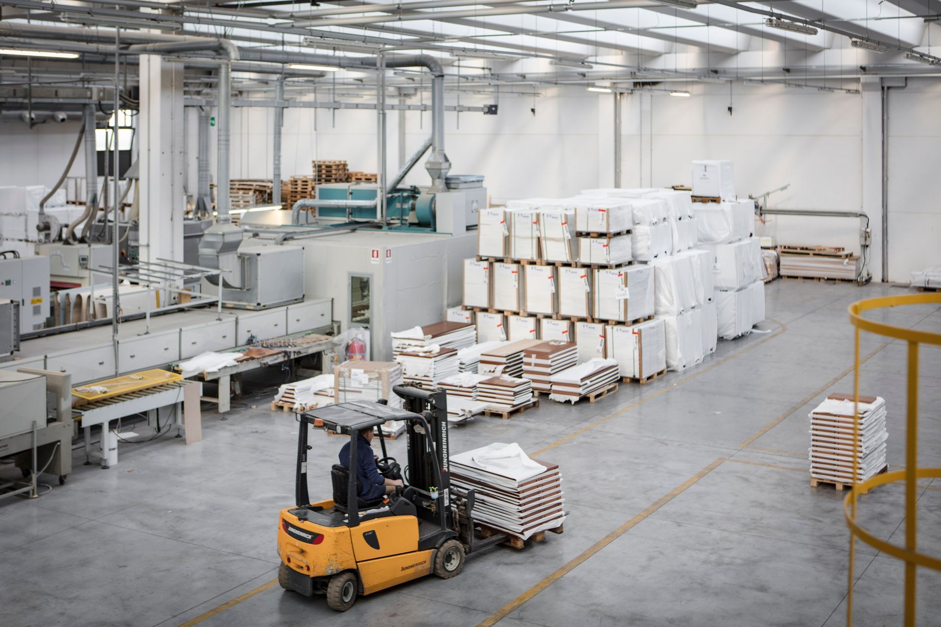 LA VERNICIATURA AZZANESE