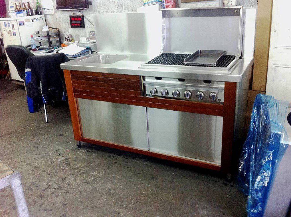 מטבח לגינה למרפסת