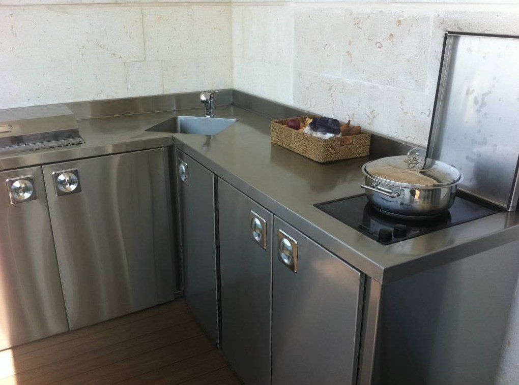 מטבח גינה ביתית