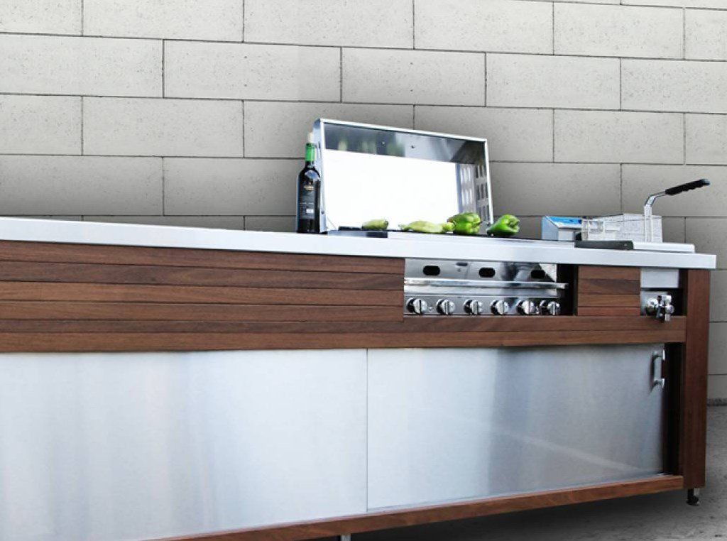 מטבח חוץ גריל גז