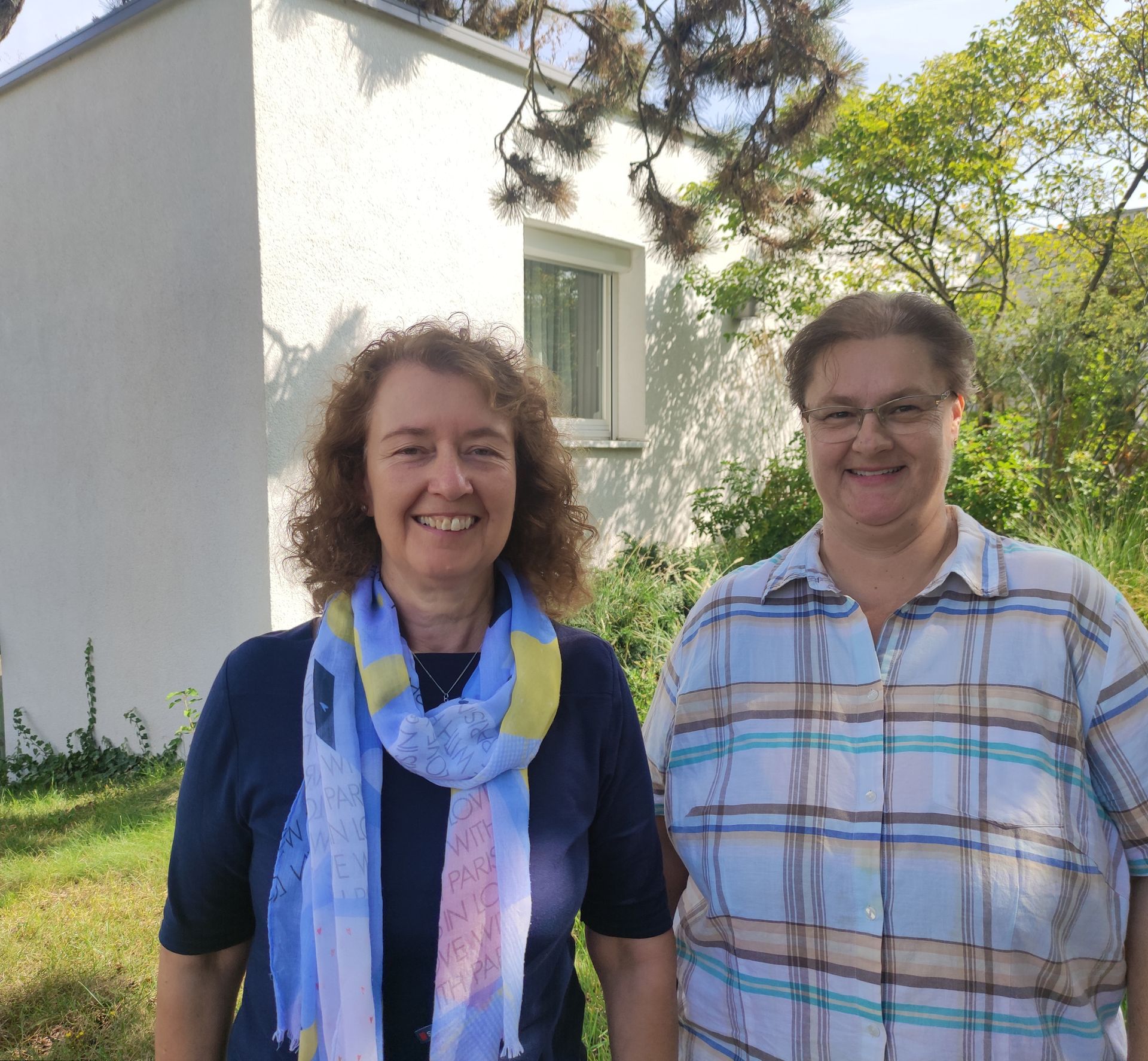Frau Uhlig-Mattarocci und Frau Baumgärtner