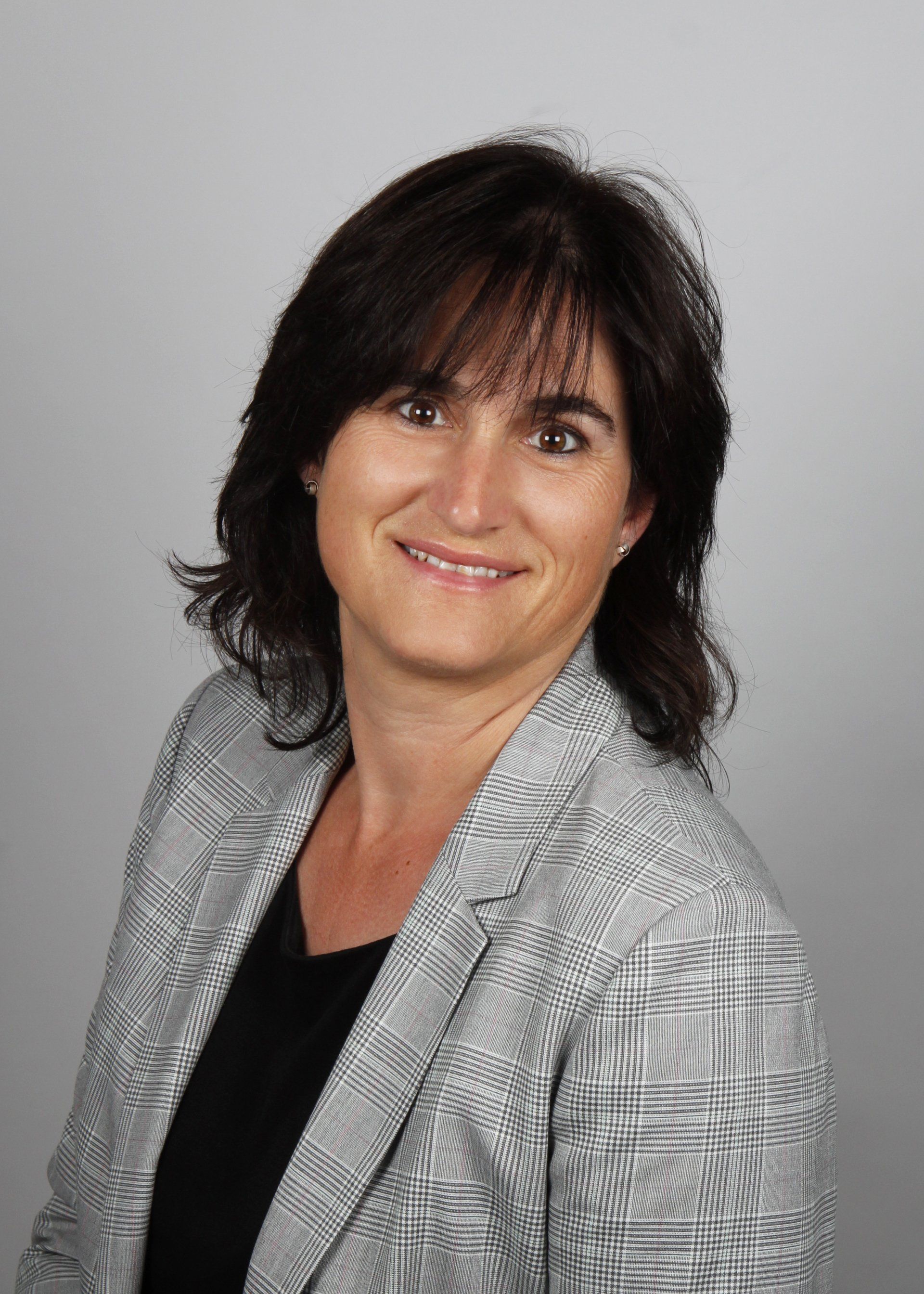 Frau Natascha Bobleter