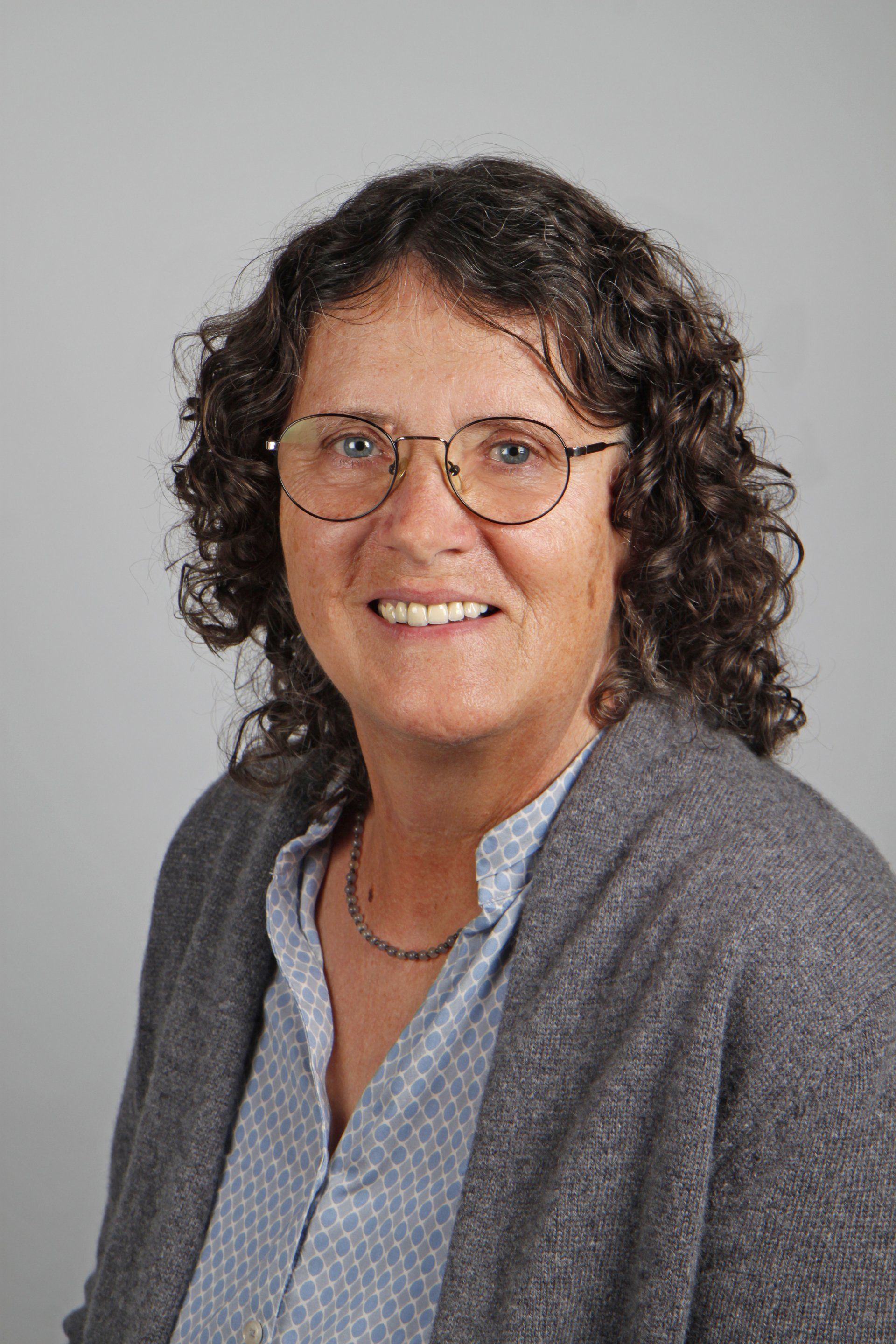 Frau Ruth Hedemann
