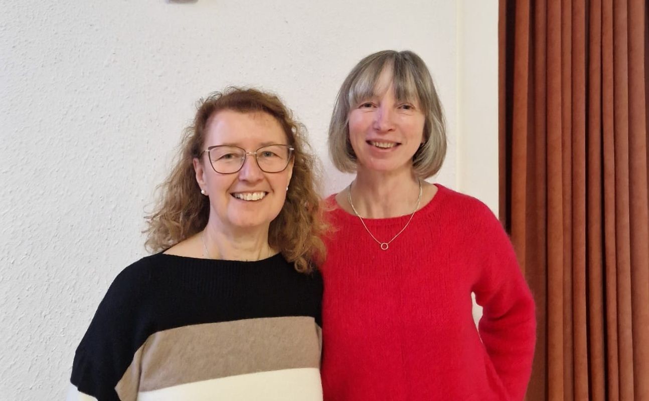 Frau Uhlig-Mattarocci und Frau Baumgärtner