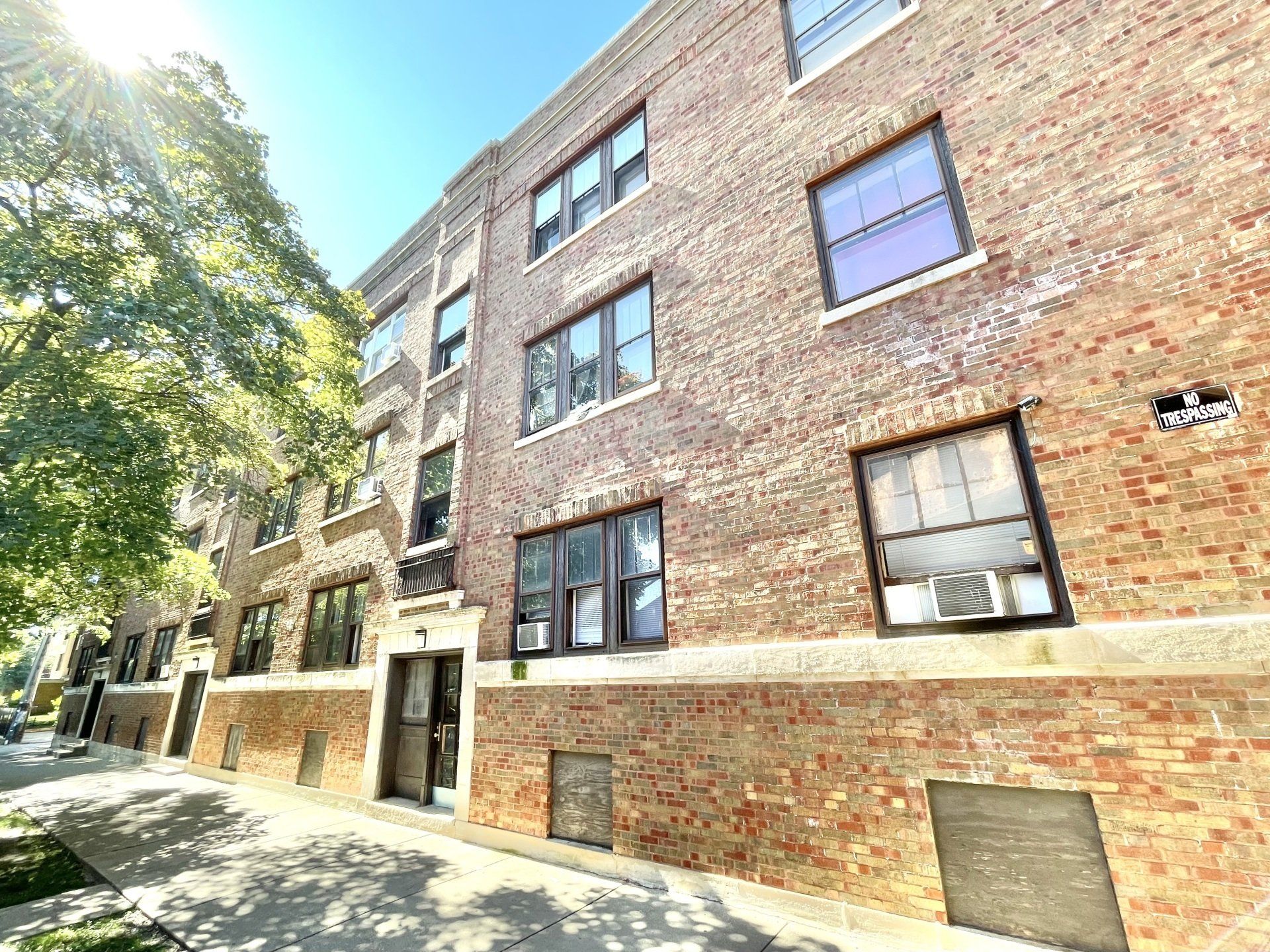 Exterior of 1605 W. FARGO BUILDING