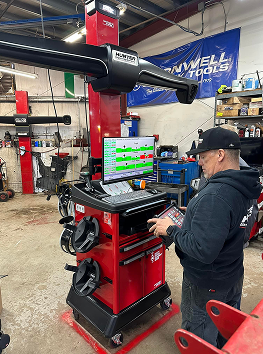 Mechanic Working In Shop | FasTrack Automotive, Inc.