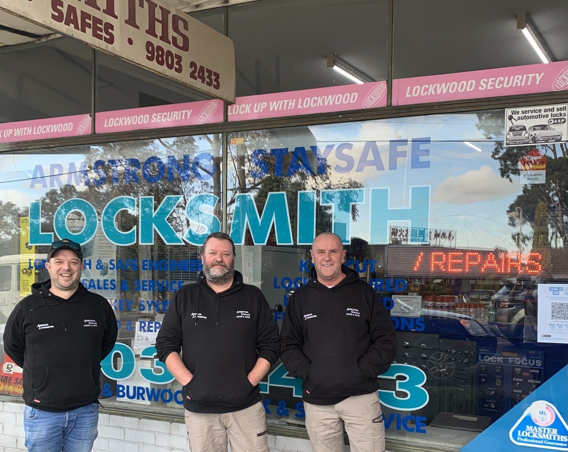 Our Locksmiths— Mt Waverley, VIC — Armstrong Staysafe