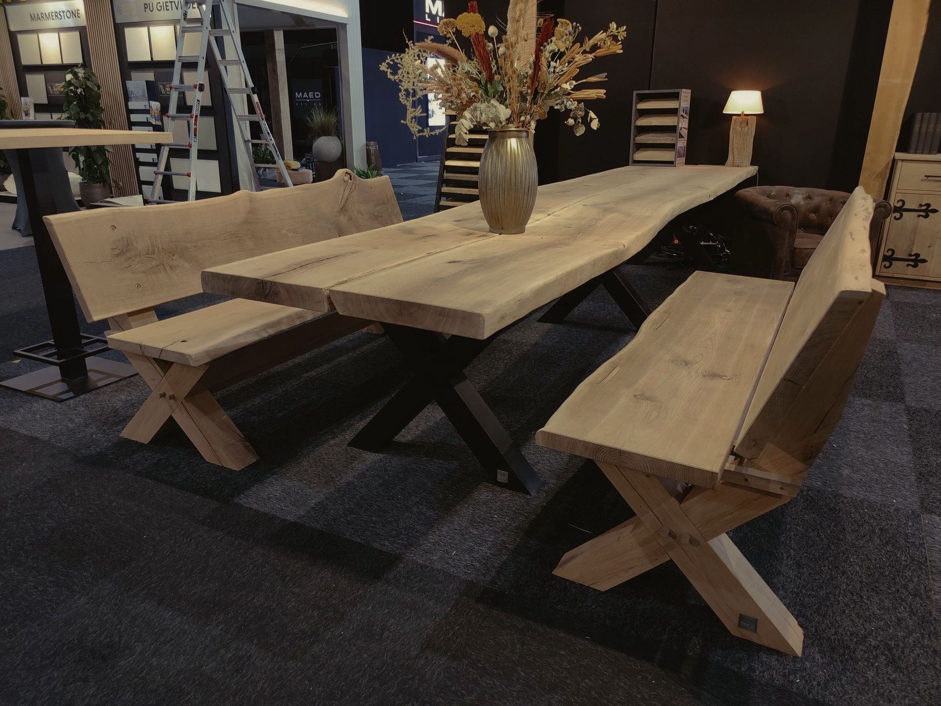 Eiken buiten en binnen bank