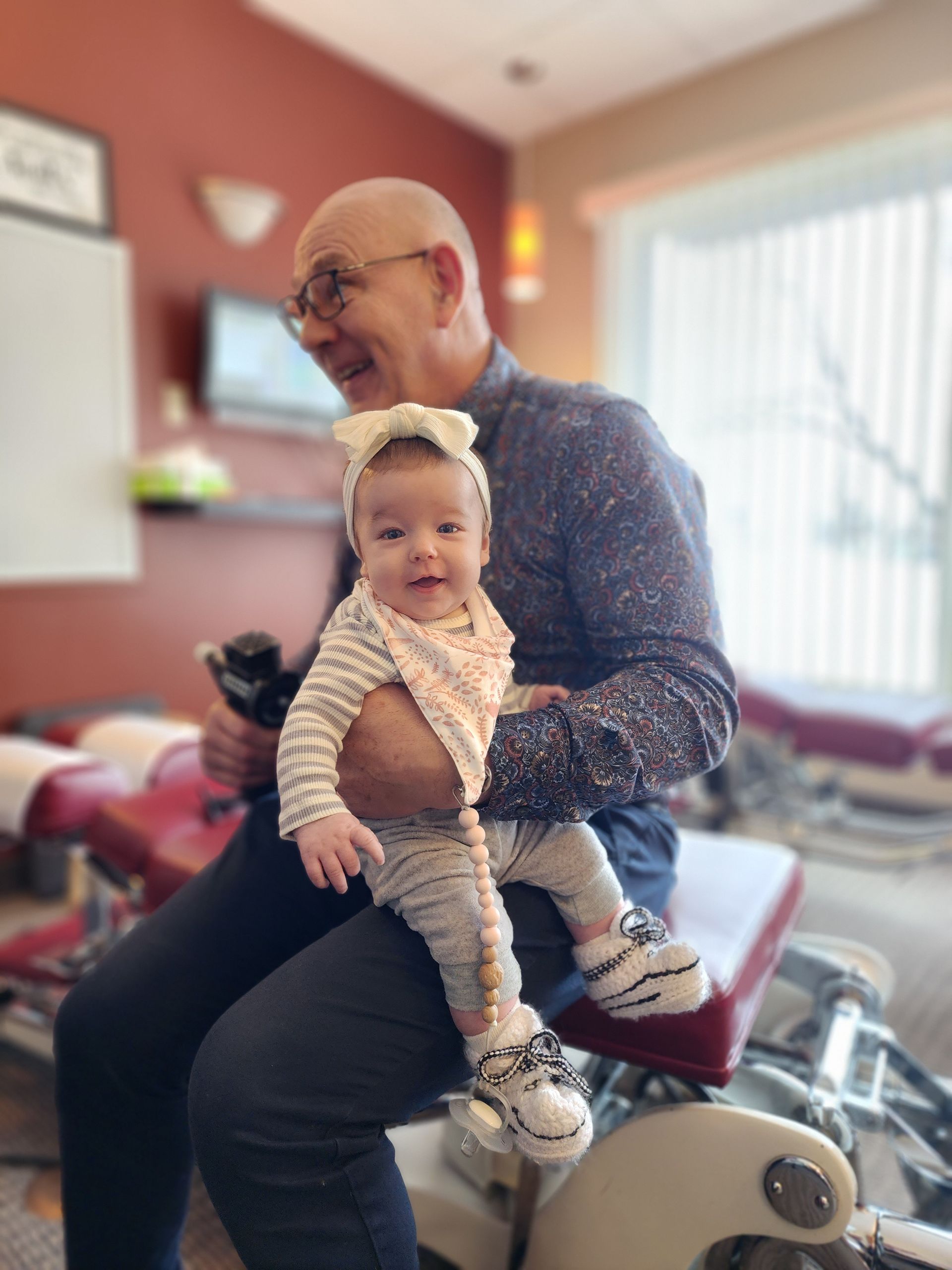 Meadowood Family Chiropractic, Dr. Derrick Frederick, Winnipeg, St. Vital, Wellness, Chiropractic for Babies and Infants