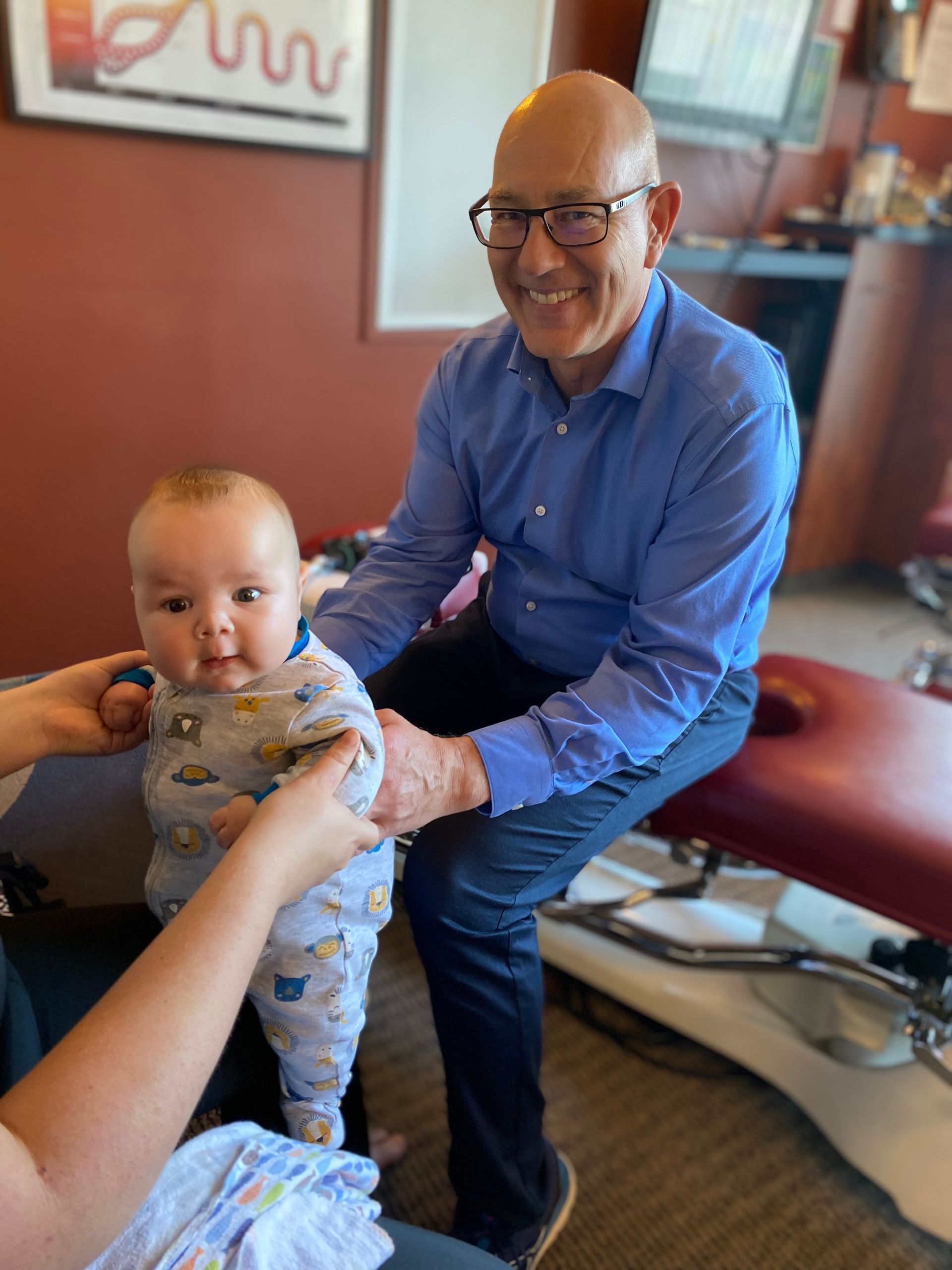 Meadowood Family Chiropractic, Dr. Derrick Frederick, Winnipeg, St. Vital, Wellness, Chiropractic for Babies and Infants