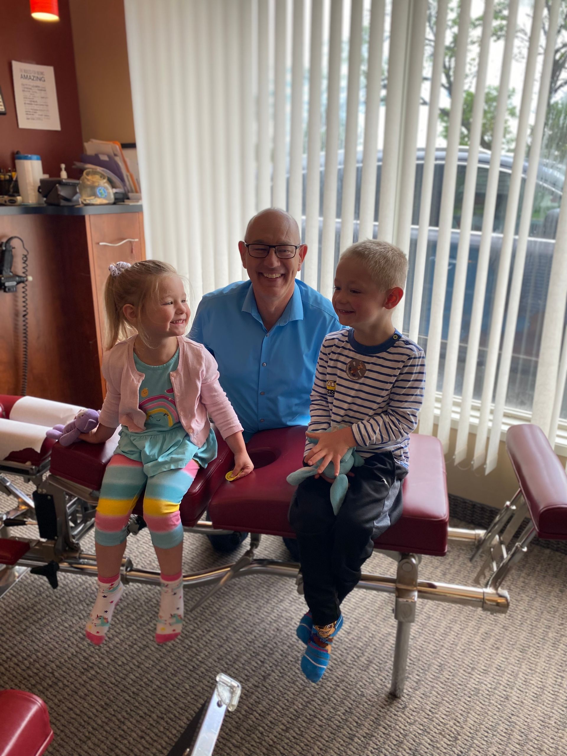 Meadowood Family Chiropractic, Dr. Derrick Frederick, Winnipeg, St. Vital, Wellness, Chiropractic for Kids