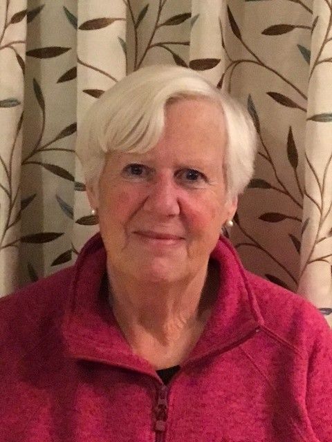 Liz Huddlestone portait photo