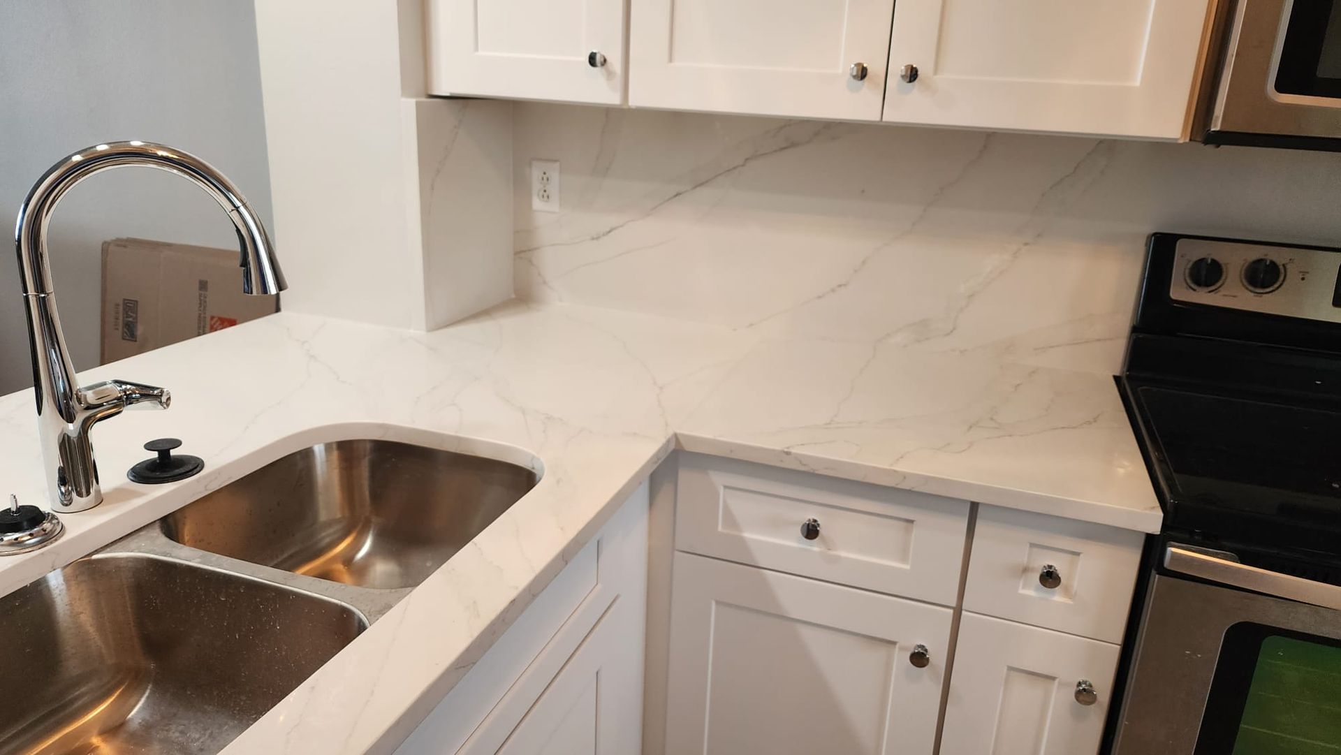 Countertop install | Tampa, FL | Shin Global Cabinets and Stone