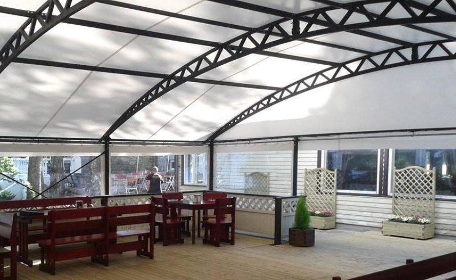 Pavėsinės ir paviljonai Pavėsinės ir paviljonai